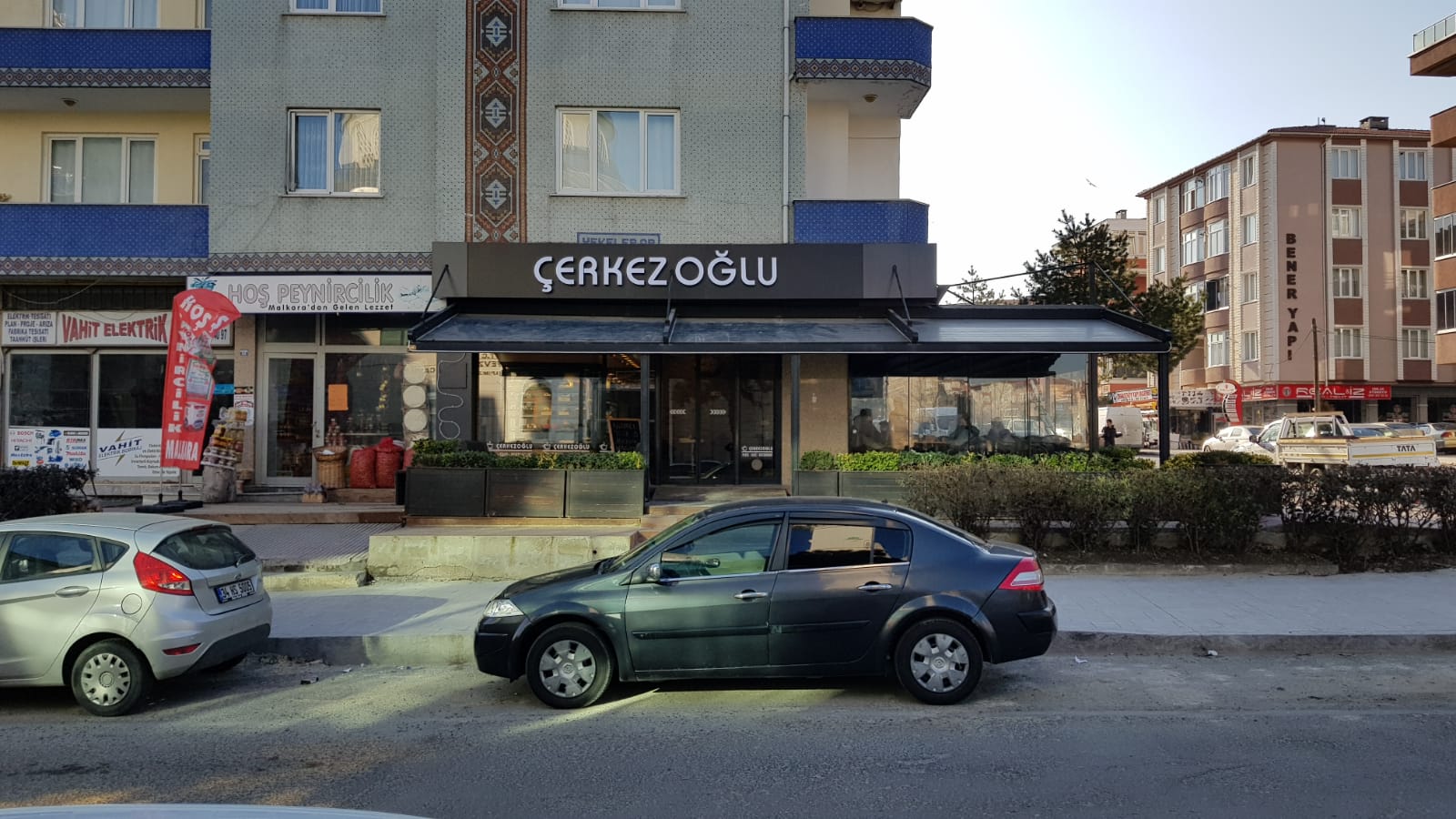 Çerkezkoğlu Kutu Harf